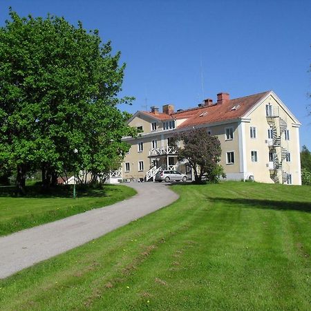 Stornasets Pensionat Och Vandrarhem 松兹瓦尔 外观 照片