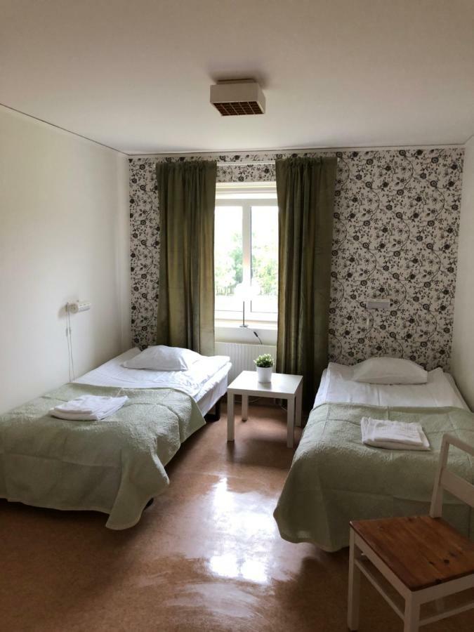Stornasets Pensionat Och Vandrarhem 松兹瓦尔 外观 照片